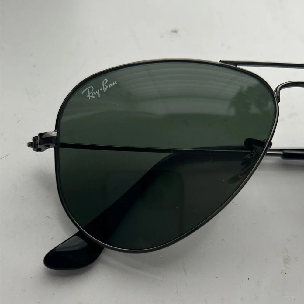 Ray-Ban Silver Frame Sunglasses with Dark Lenses - Picture 3 of 5
